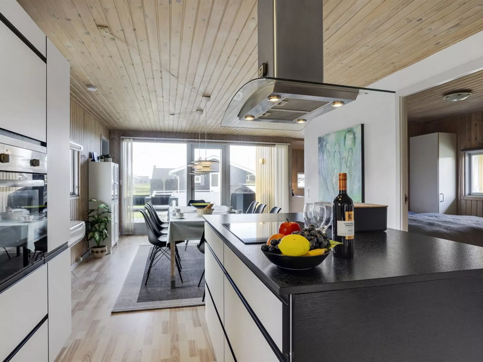 "Hebba" - 300m from the sea-Binnen