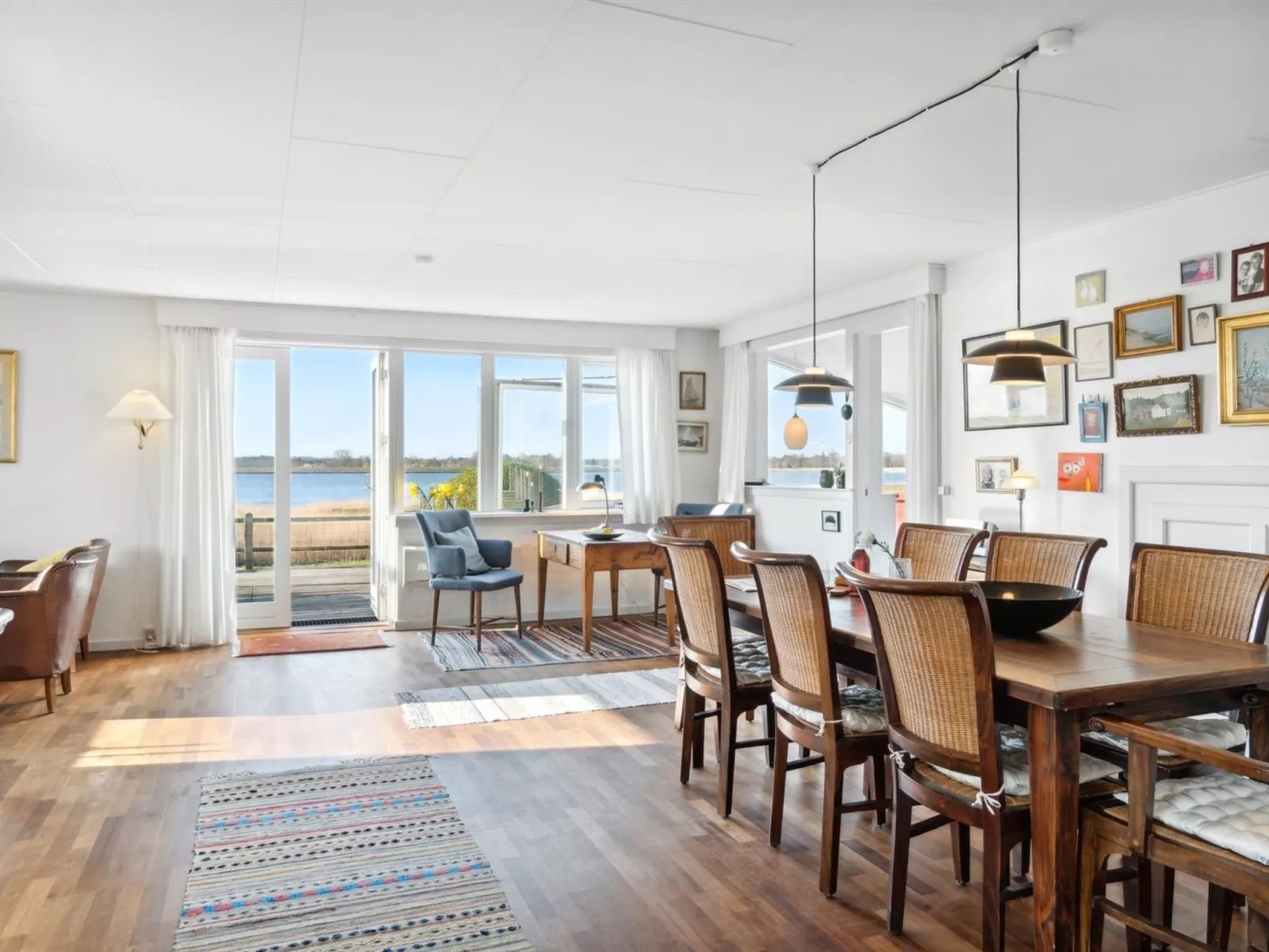 "Velika" - 25m to the fjord-Binnen