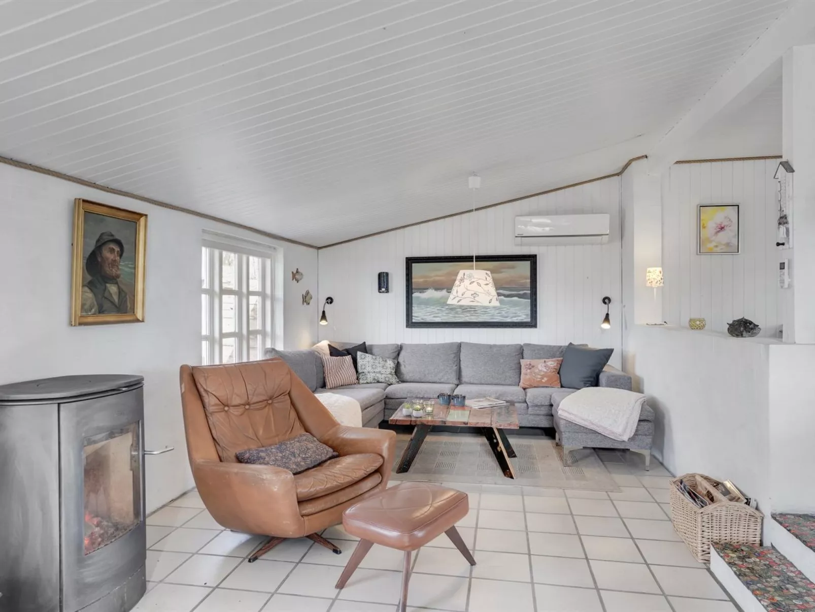 "Sharanya" - 500m from the sea-Binnen