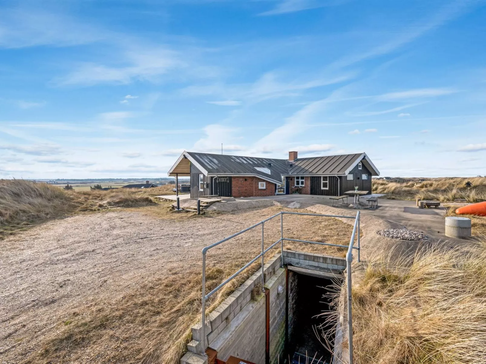 "Tahnee" - 450m from the sea-Buiten