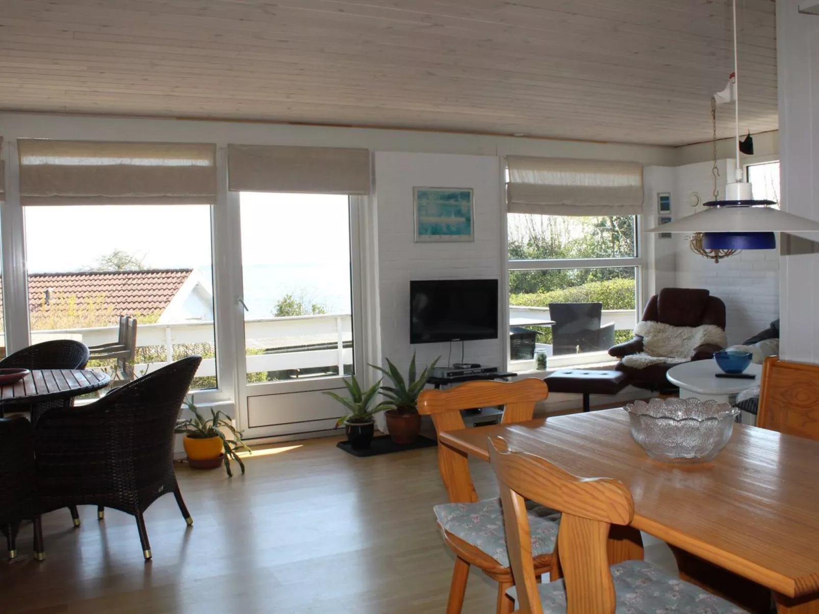 "Tekla" - 70m to the fjord-Binnen