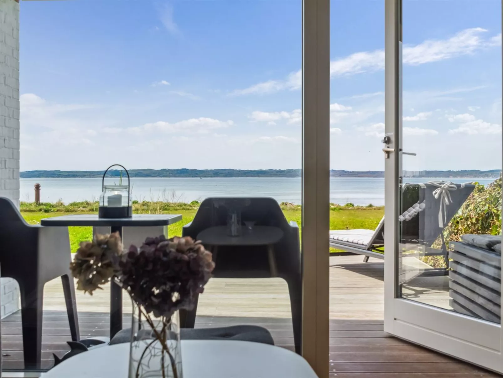 "Monia" - 20m from the sea-Buiten