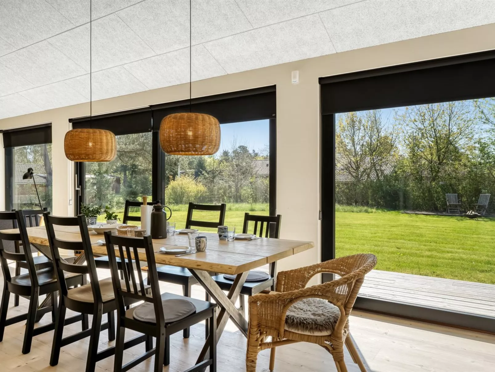 "Alfrede" -  from the sea-Binnen