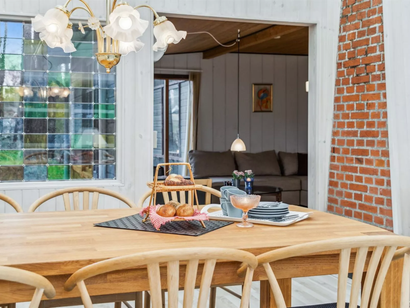 "Felicity" - 450m from the sea-Binnen