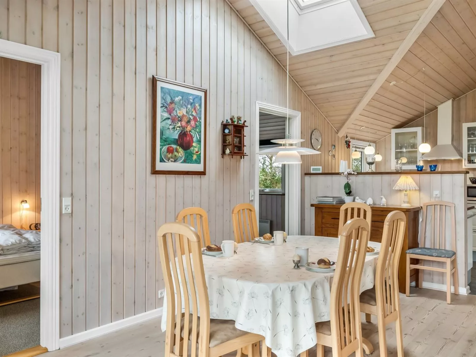 "Lillemor" - 800m to the fjord-Binnen