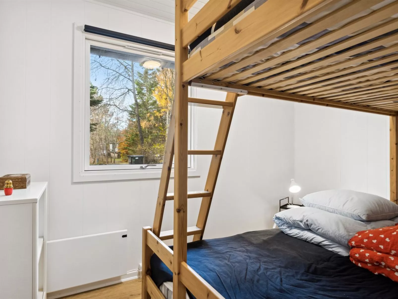 "Chris" -  from the sea-Binnen