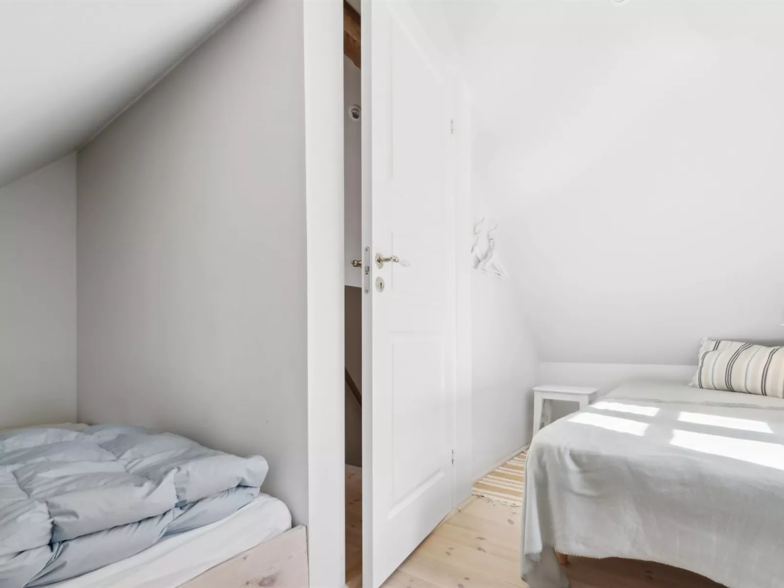 "Algeth" - 200m from the sea-Binnen