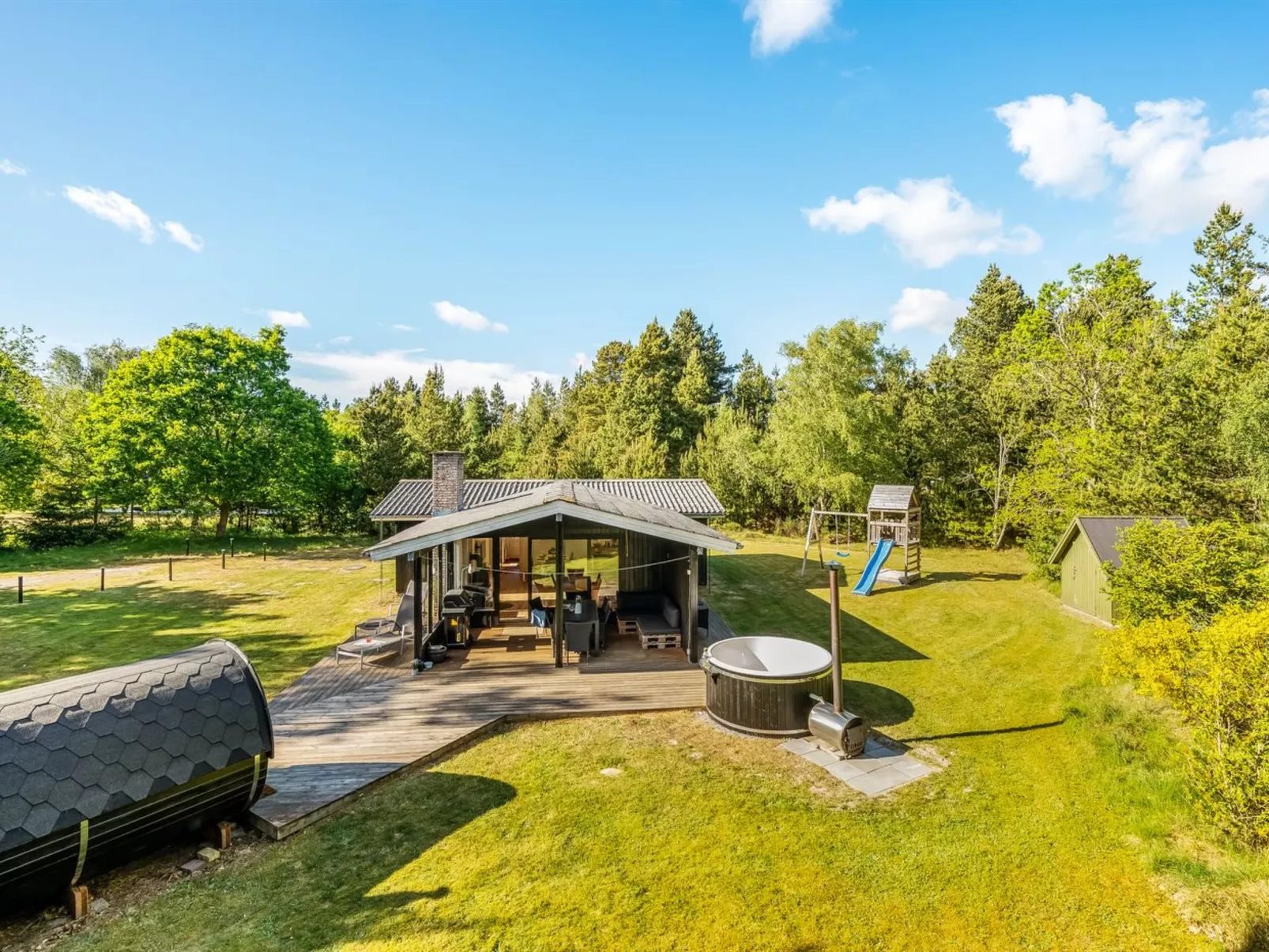 "Eli" - 1.5km to the fjord-Buiten