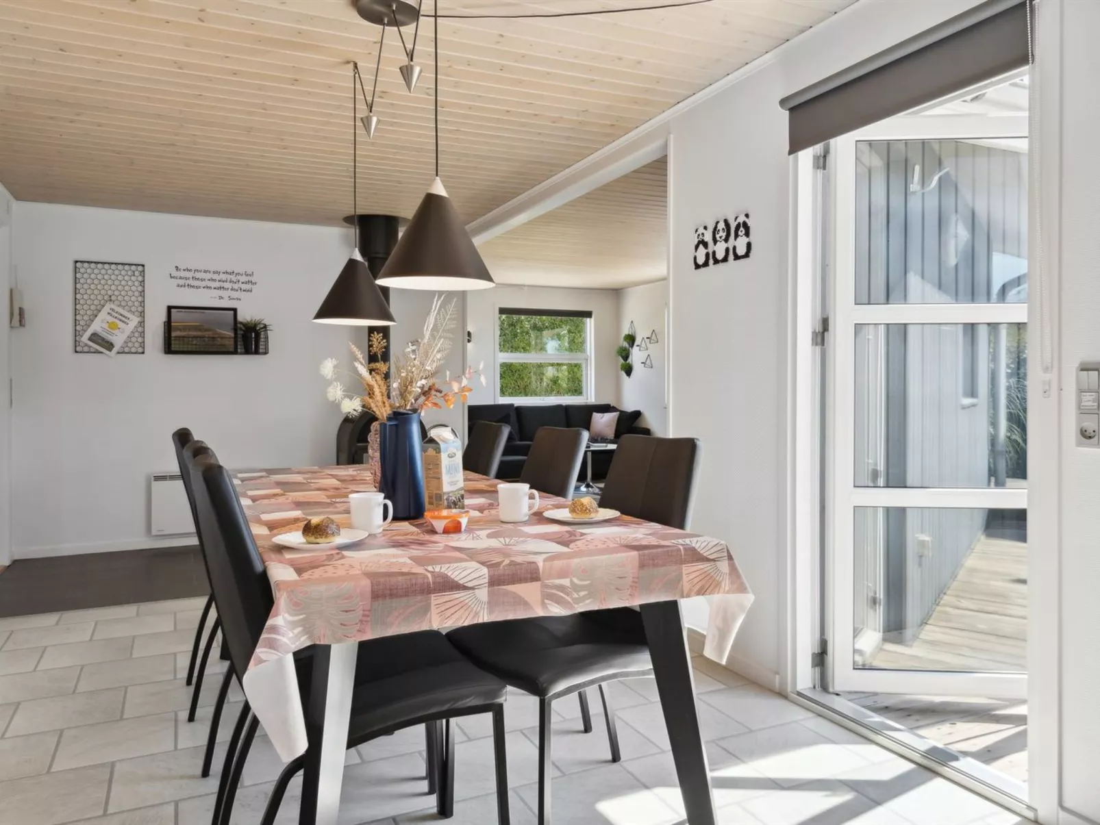 "Anella" - 200m from the sea-Binnen