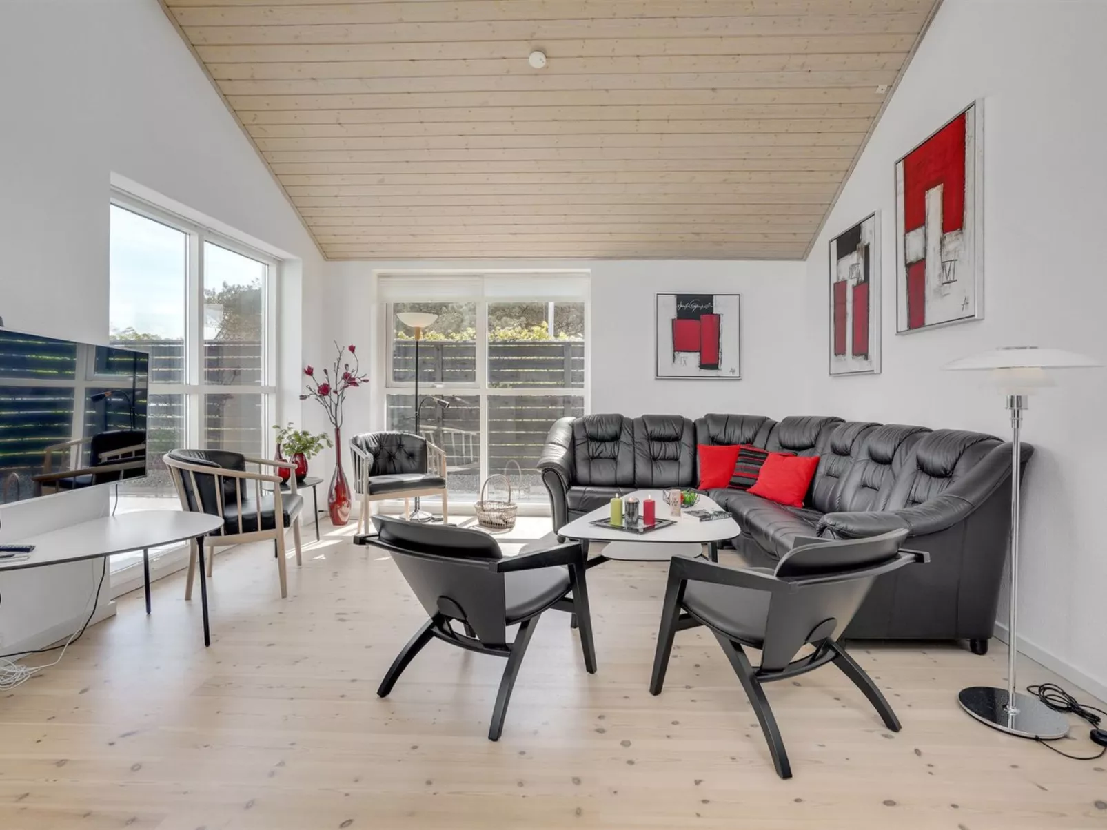 "Marno" - 500m from the sea-Binnen