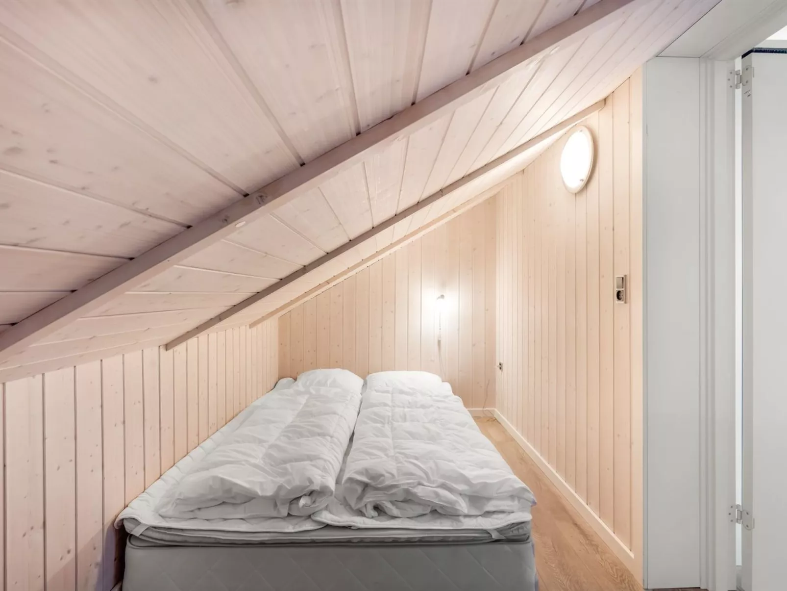 "Jeldrik" - 1.5km from the sea-Binnen