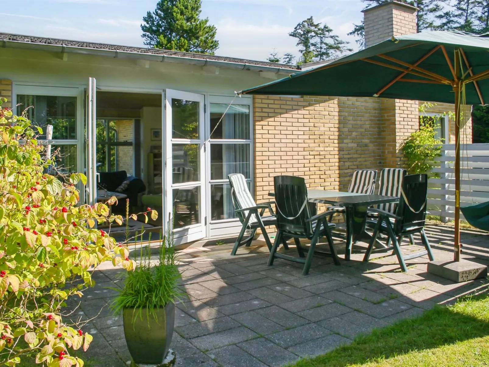 "Gisa" - 400m from the sea-Buiten