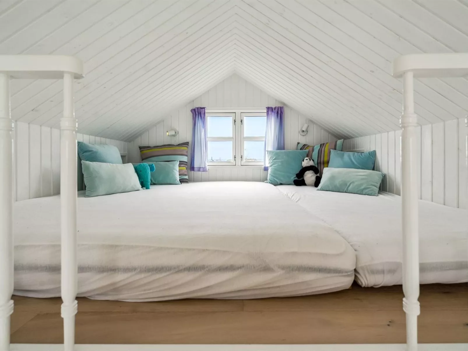 "Ofrath" - 5m from the sea-Binnen