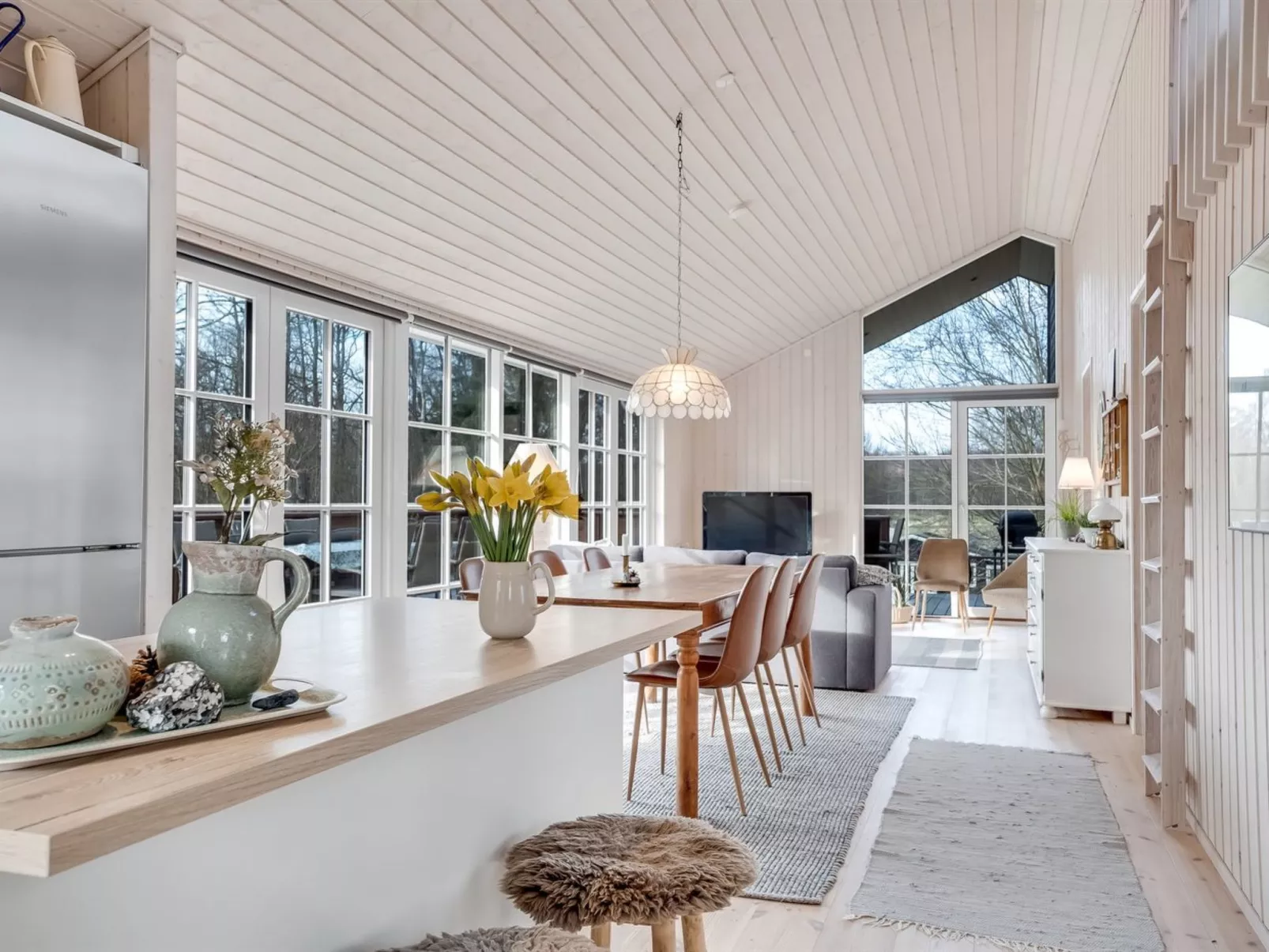 "Preben" - 50m from the sea-Binnen