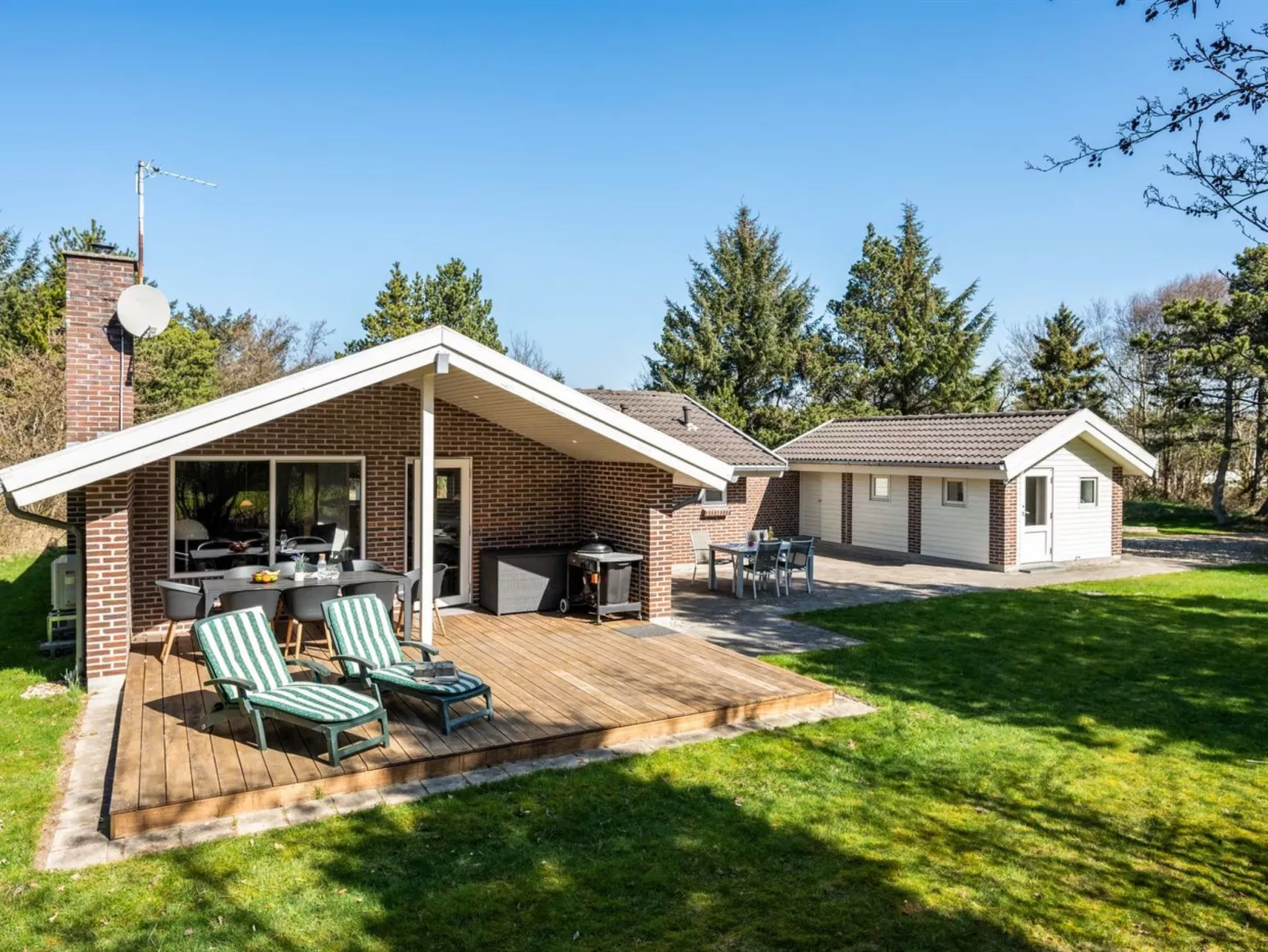 "Famke" - 1km from the sea-Buiten