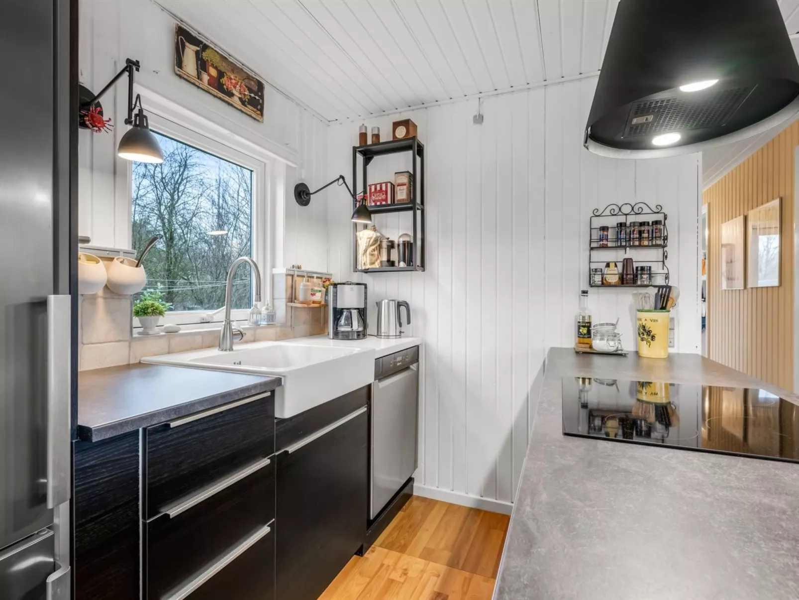 "Fridtjof" - 550m to the fjord-Binnen