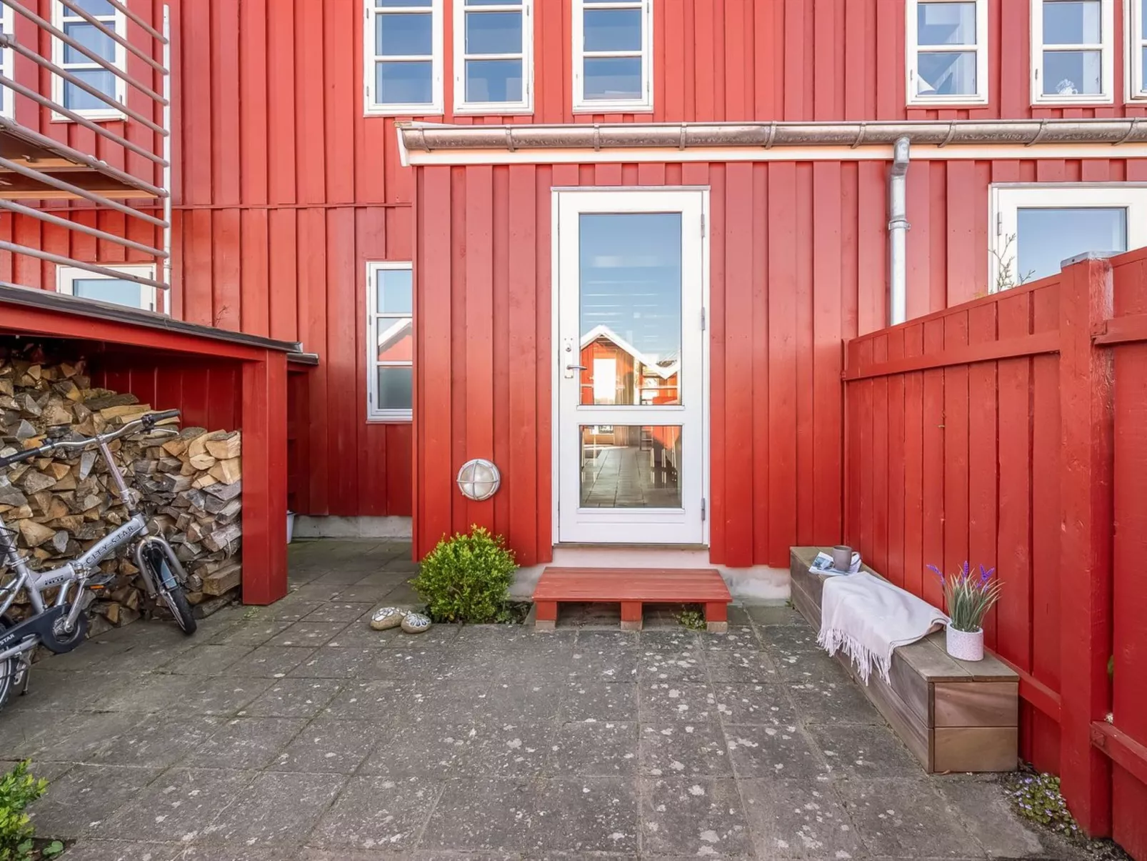 "Ethly" - 10m from the sea-Buiten