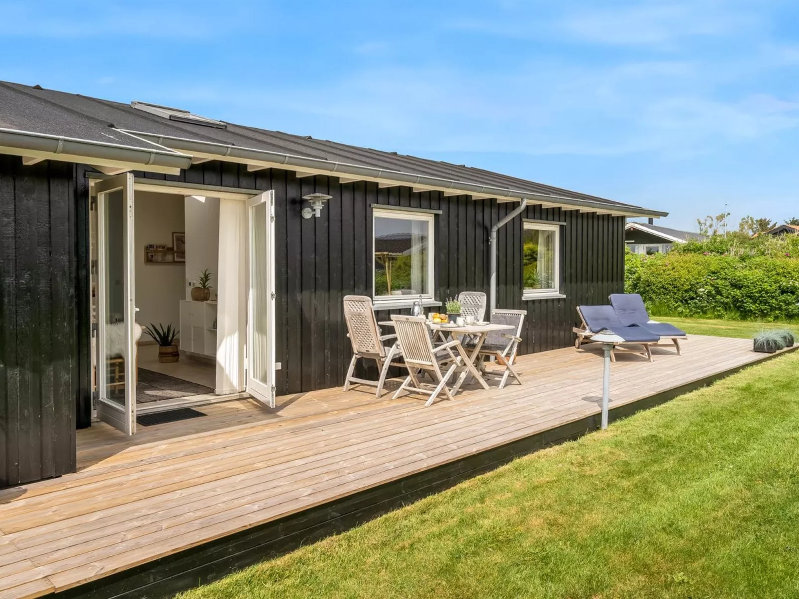 "Gedda" -  from the sea-Buiten