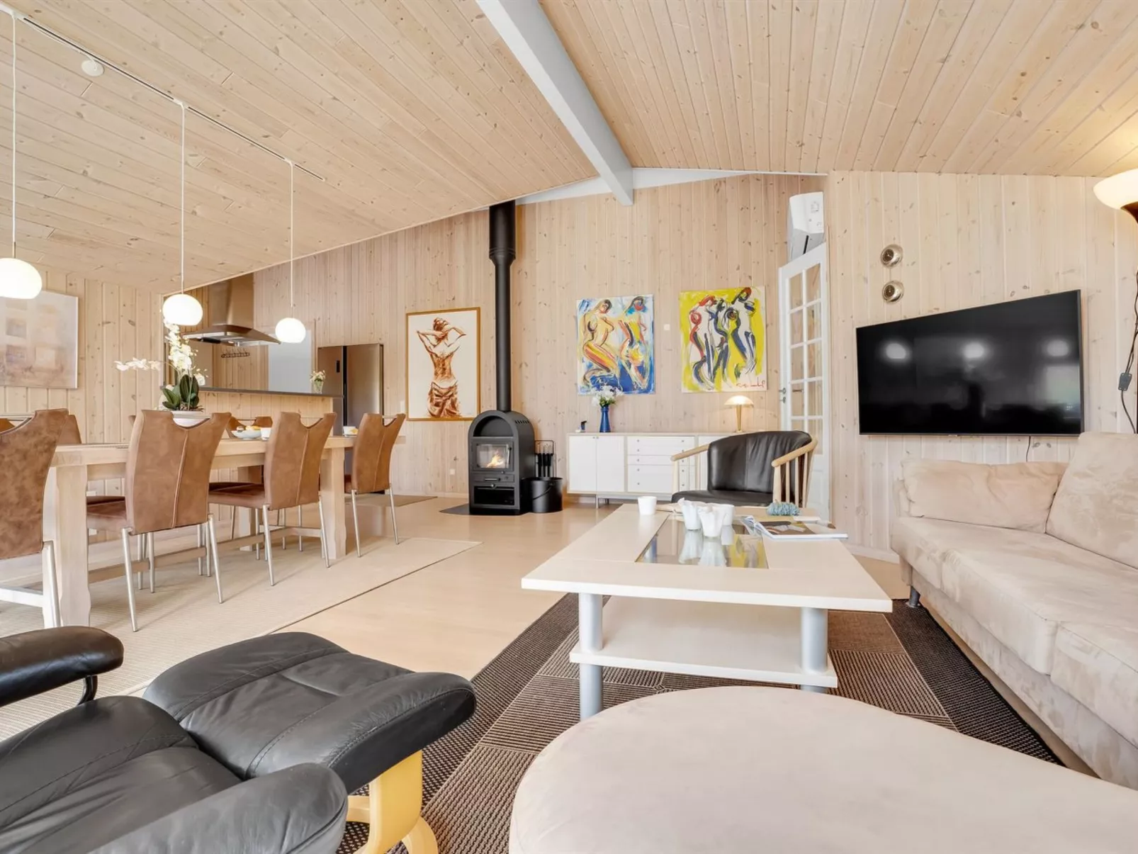 "Gudlaug" - 1km from the sea-Binnen