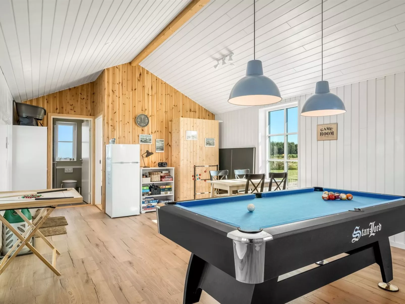 "Inola" - 1km from the sea-Binnen