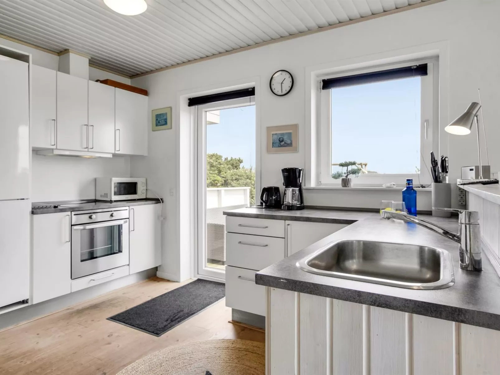 "Hejdi" - 650m from the sea-Binnen