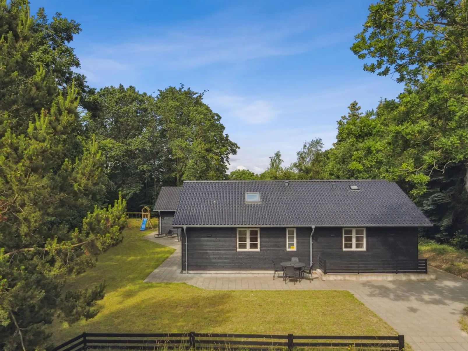 "Jalina" - 200m from the sea-Buiten