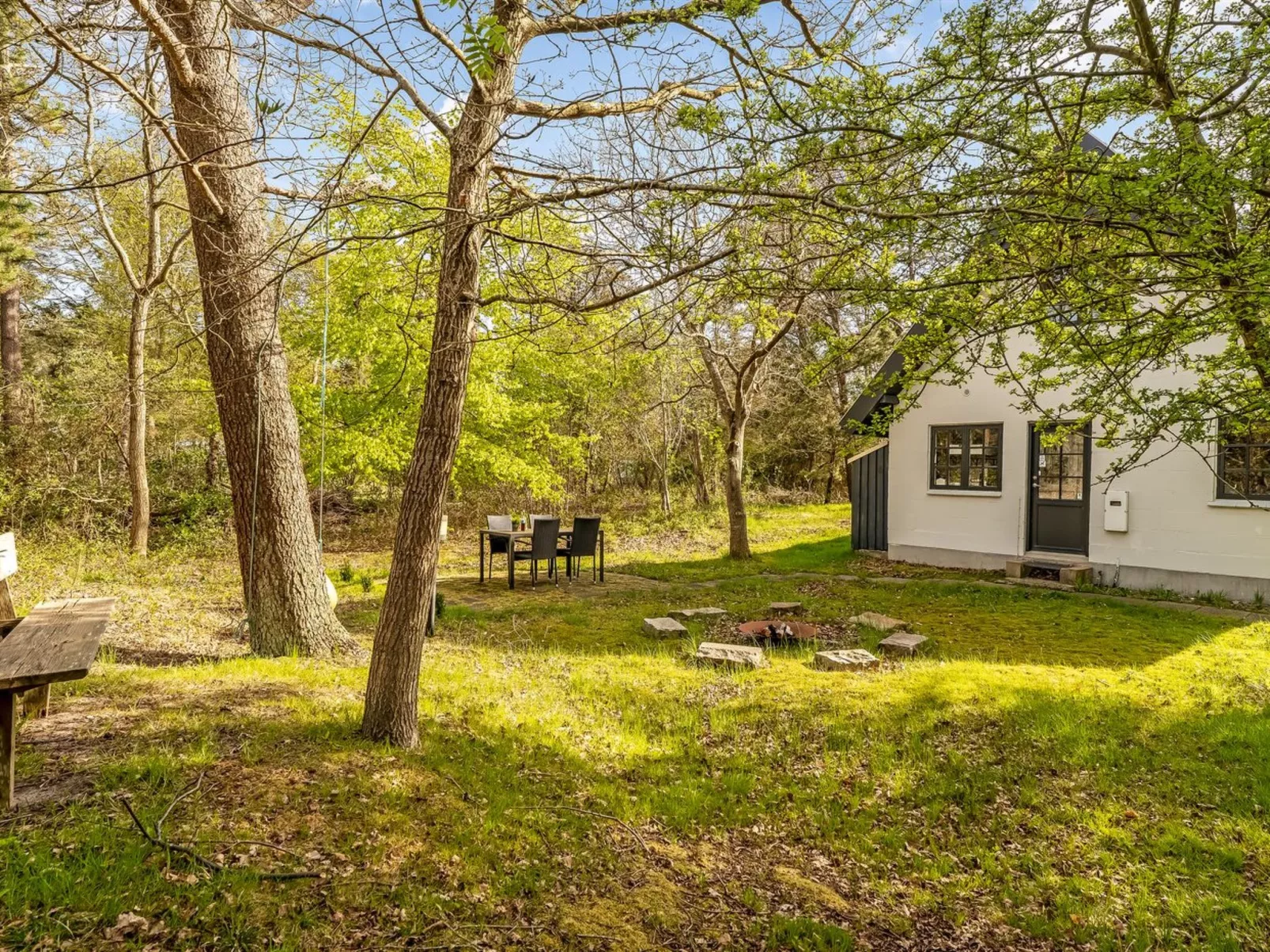 "Loic" - 400m to the fjord-Buiten