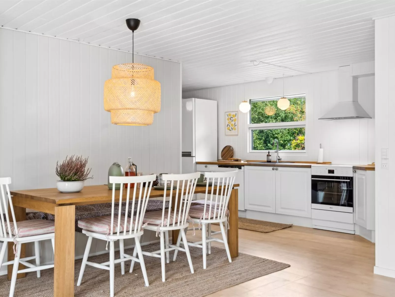 "Maureen" - 300m from the sea-Binnen