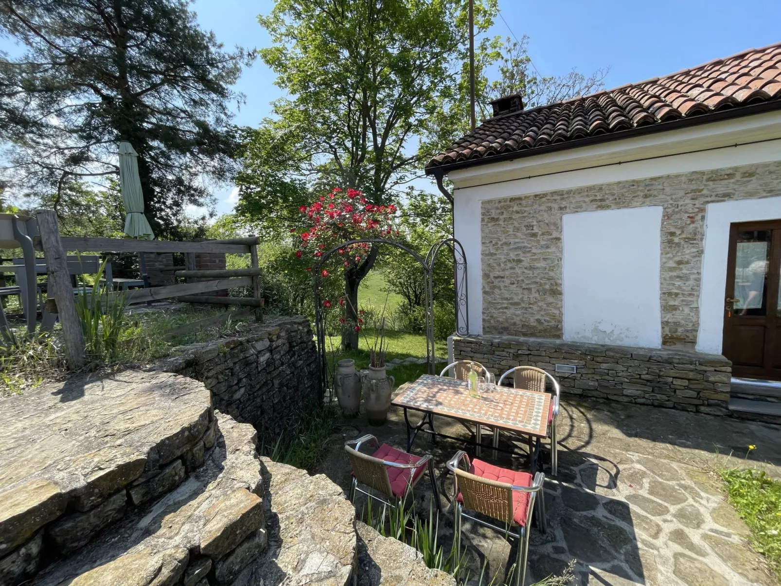 Casa Vacanza Cascina Lovera-Buiten