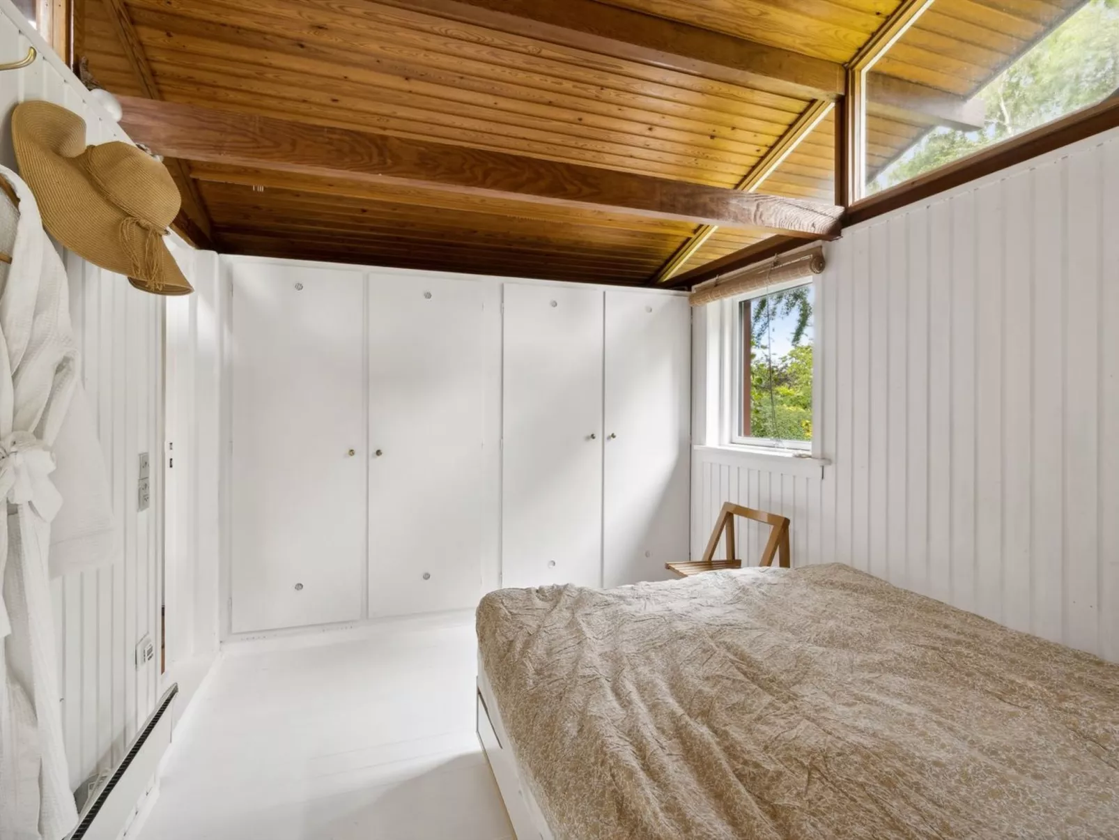 "Lauri" - 2.3km from the sea-Binnen