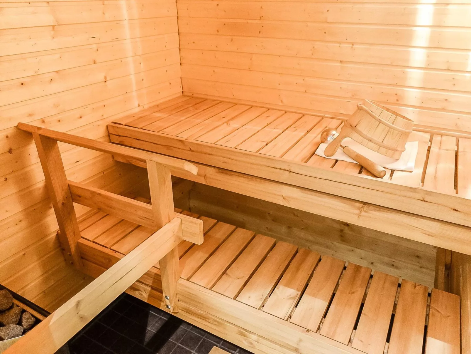 Sallan panparkstie 14 b-Binnen