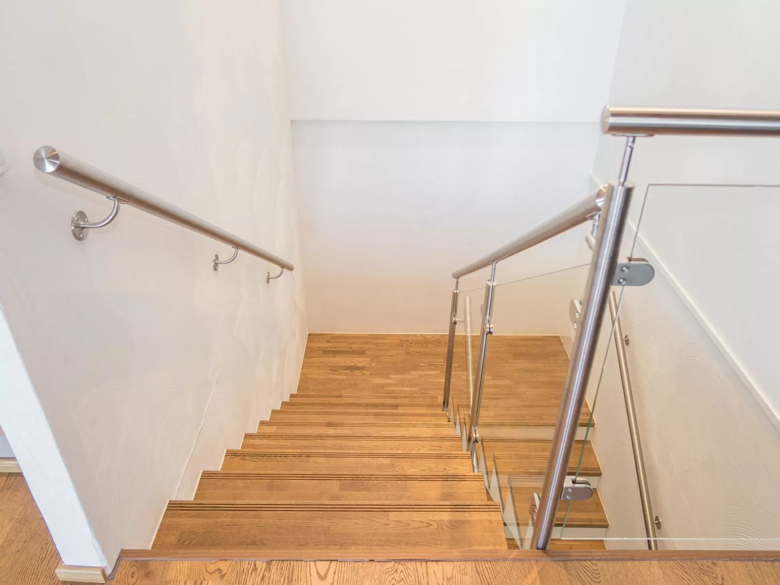 Holy lake chalet b-Binnen