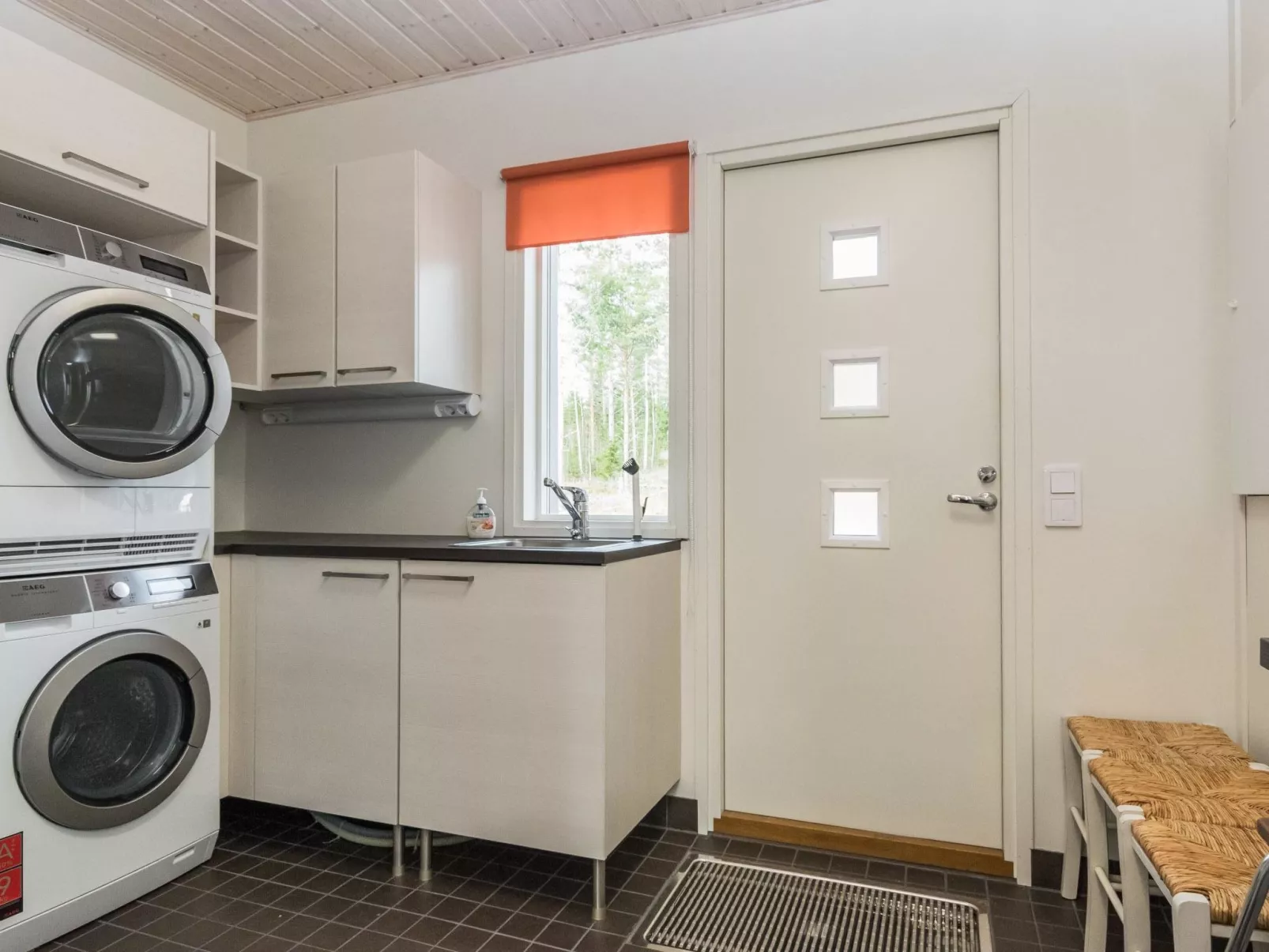 Villa saunaniemi i-Binnen