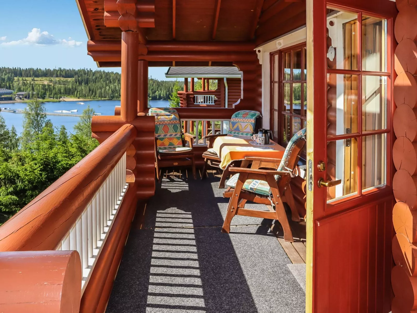 Tunturimaja 2 mökki-Binnen