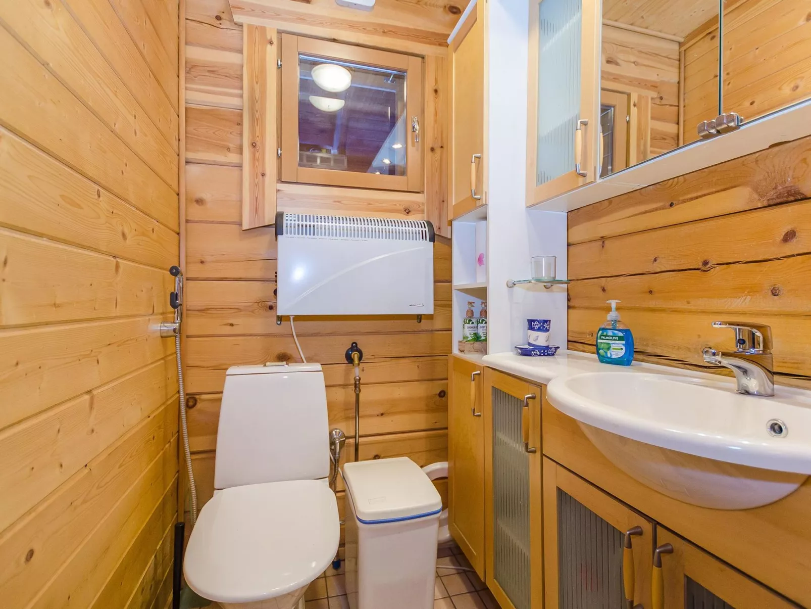 Villa käpytikka-Binnen