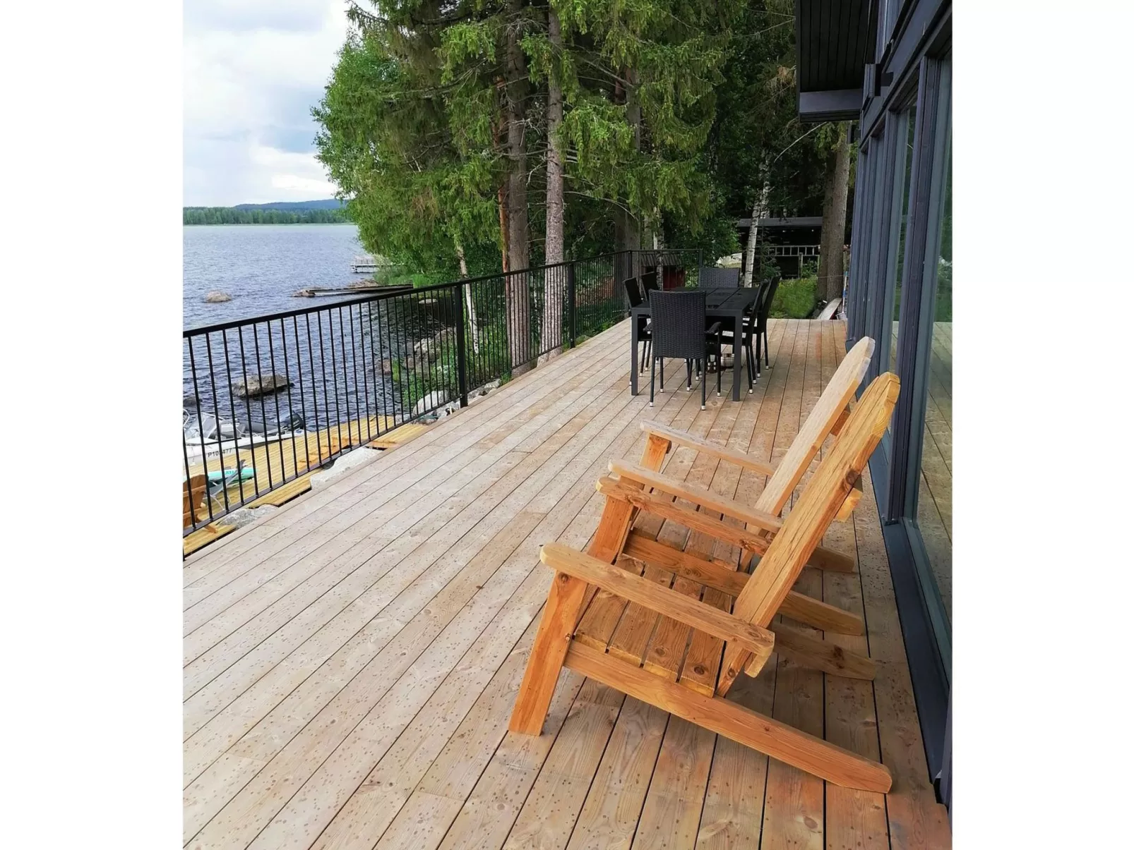 Lakeside villa-Binnen