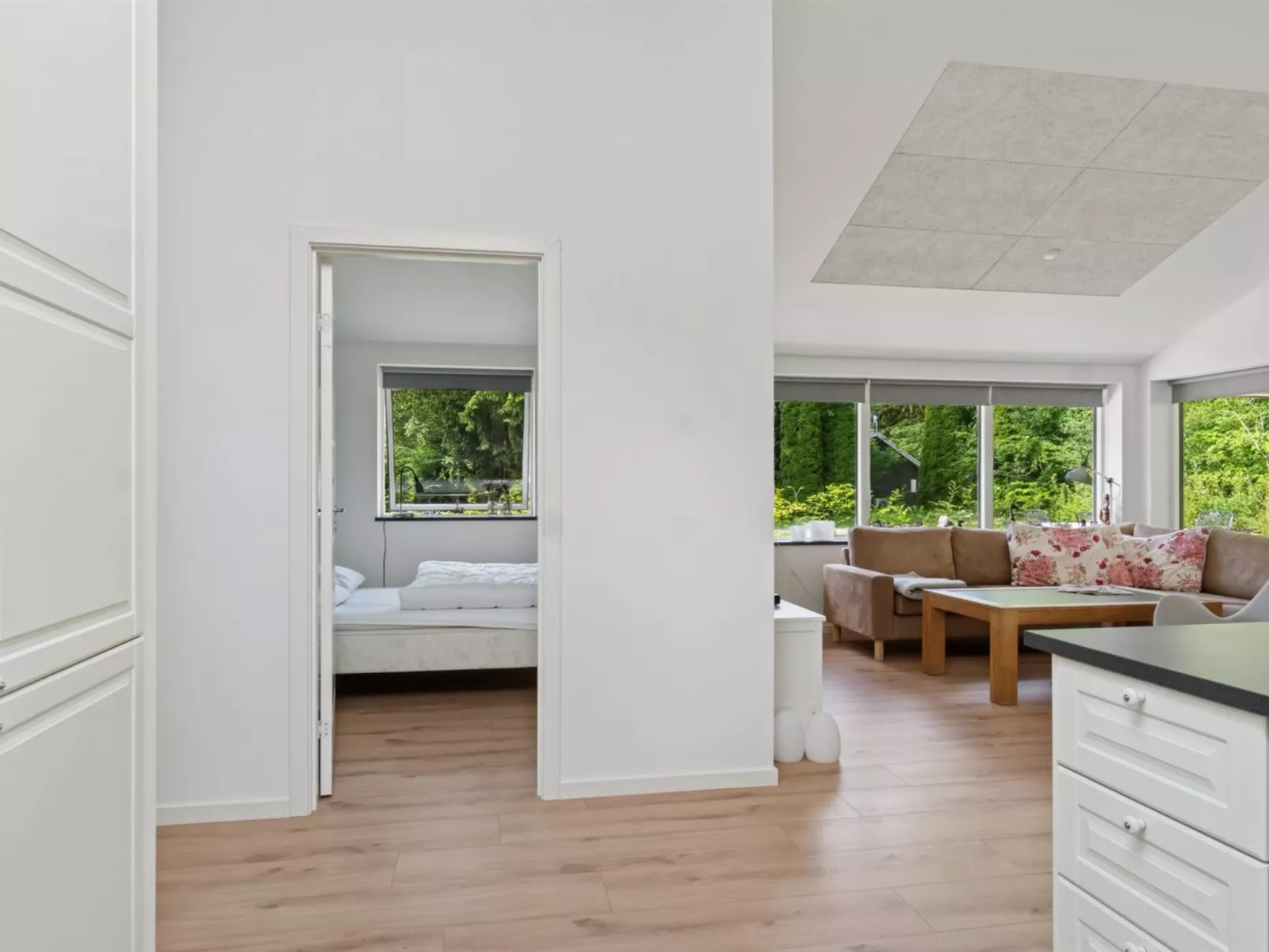 "Hotherus" -  from the sea-Binnen