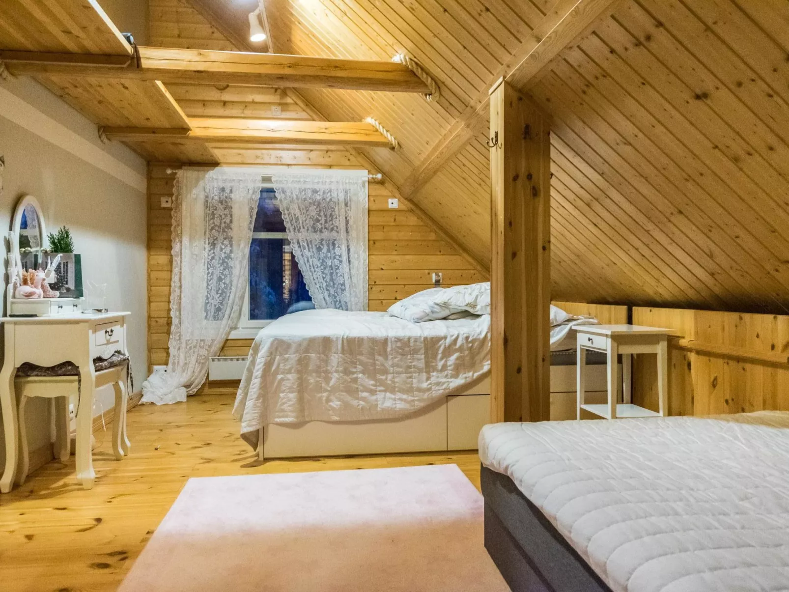 Vilppulan huvila-Binnen