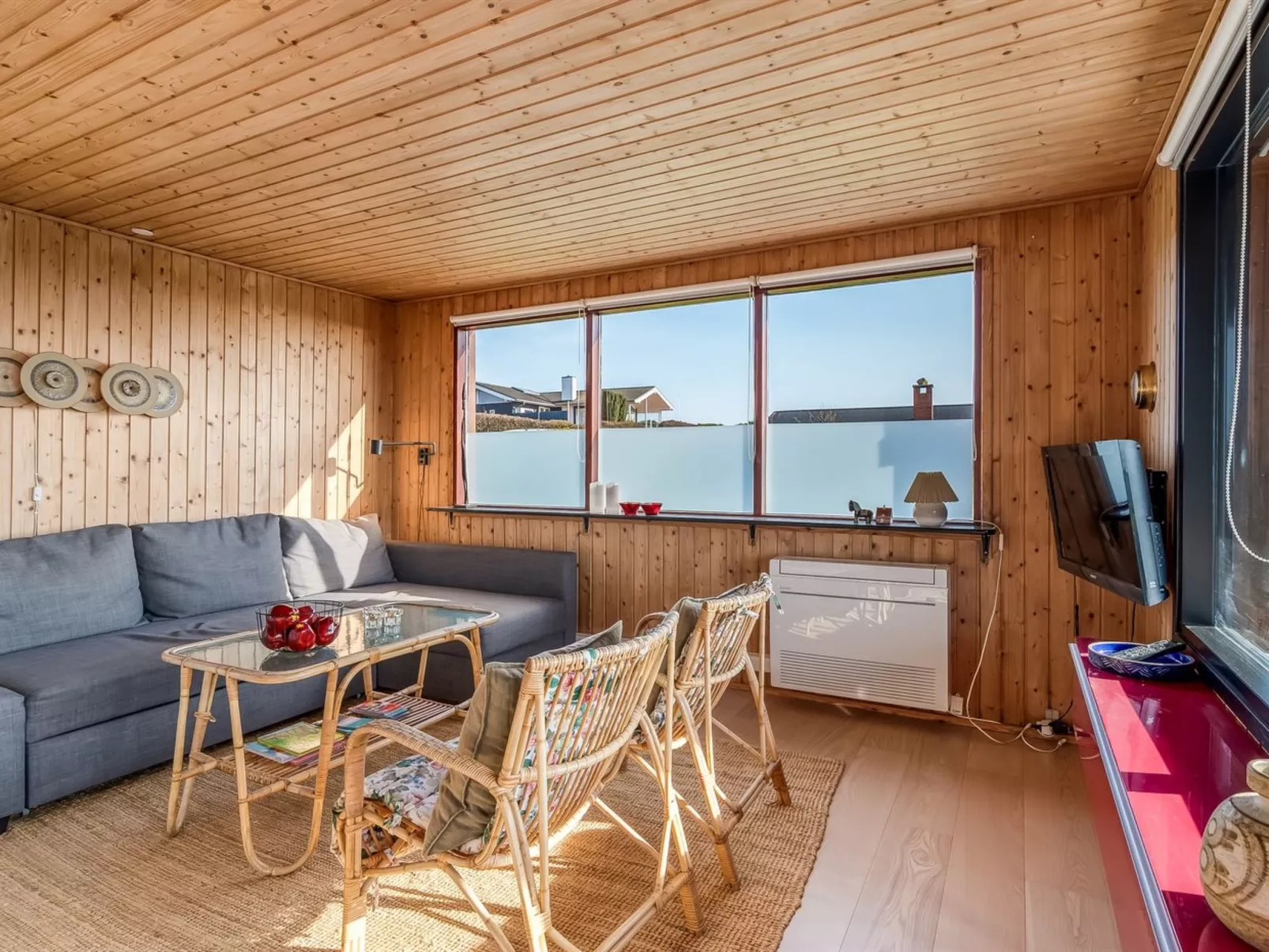 "Minza" - 150m from the sea-Binnen