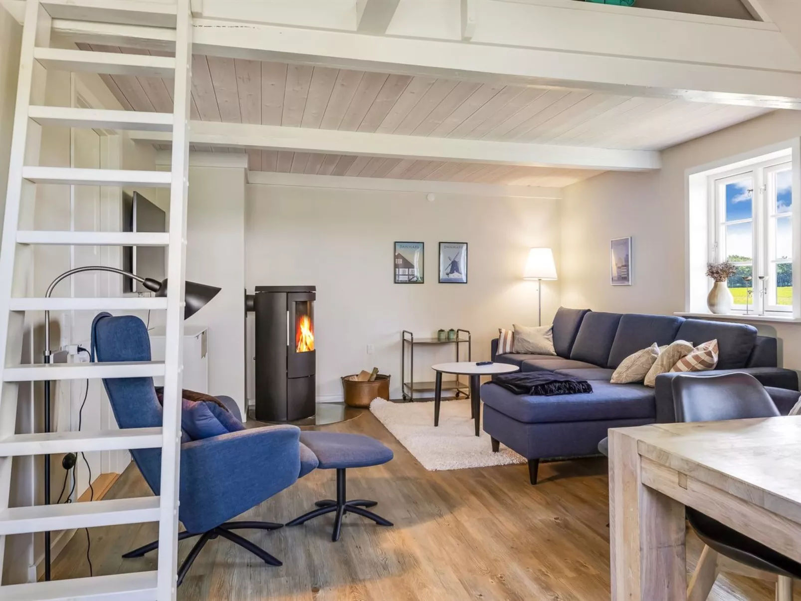 "Rahild" - 10km from the sea-Binnen