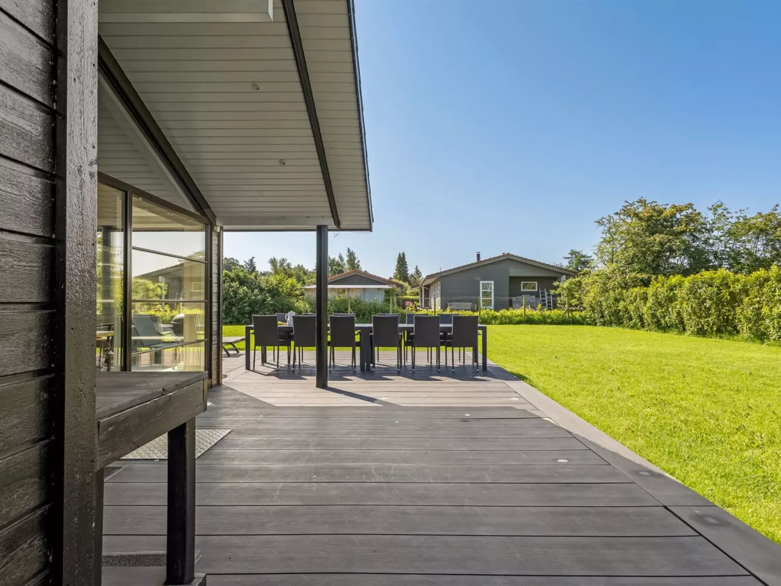 "Bernadine" - 500m from the sea-Buiten