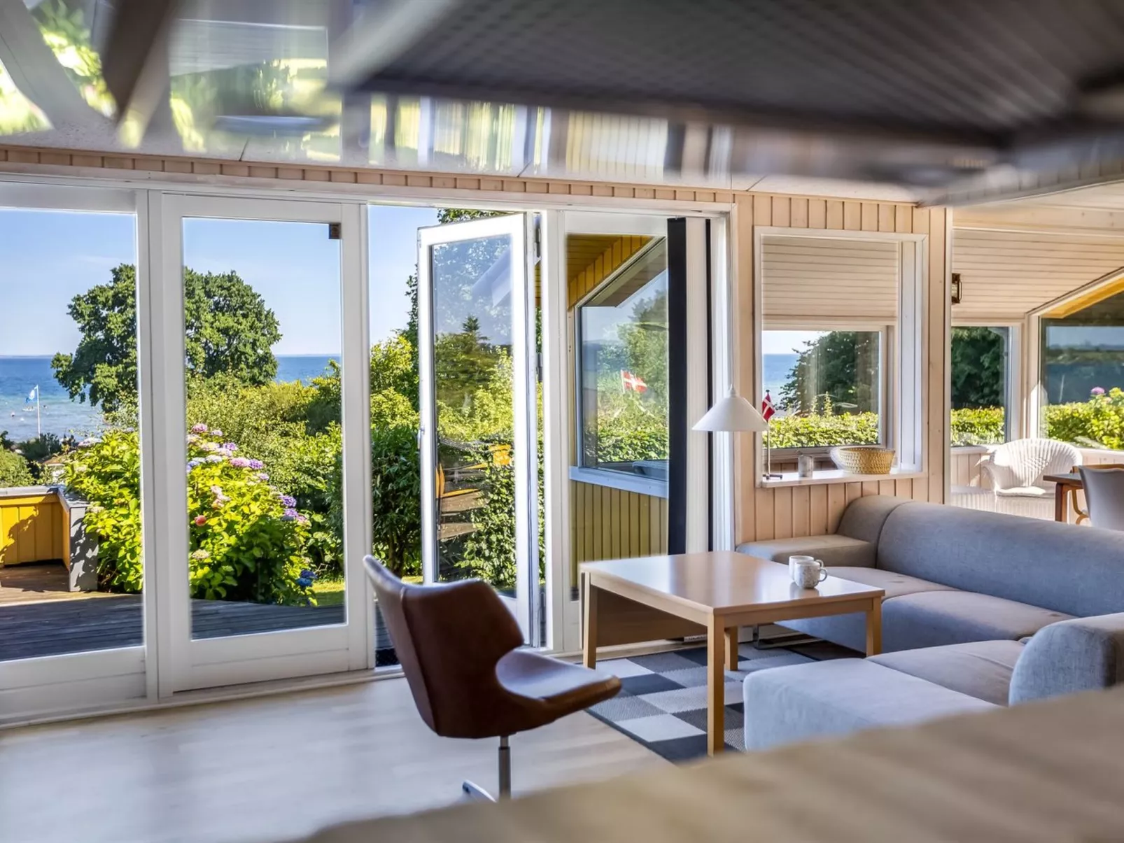 "Ephra" - 150m from the sea-Binnen