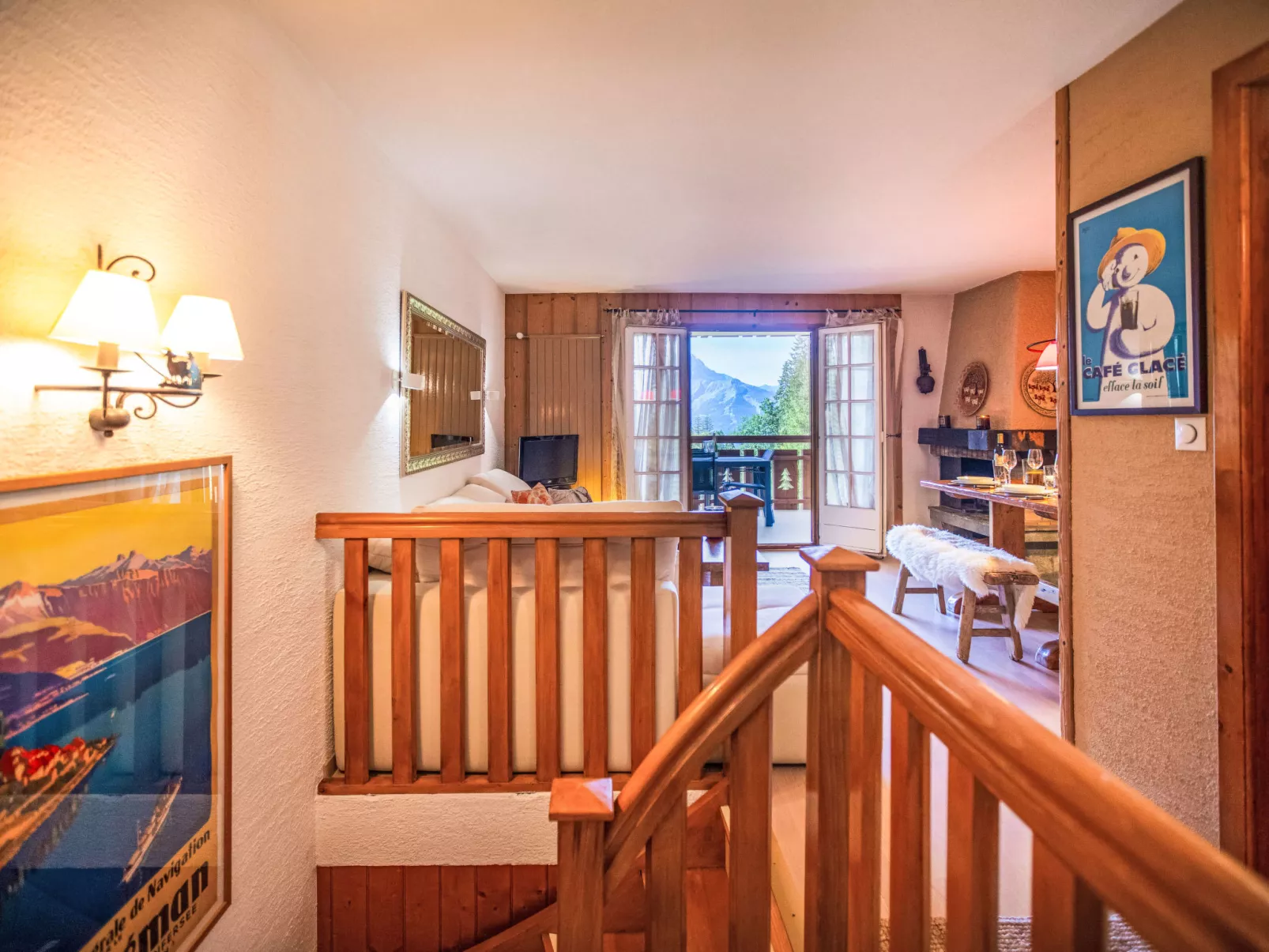 Les Hespérides 2-Binnen