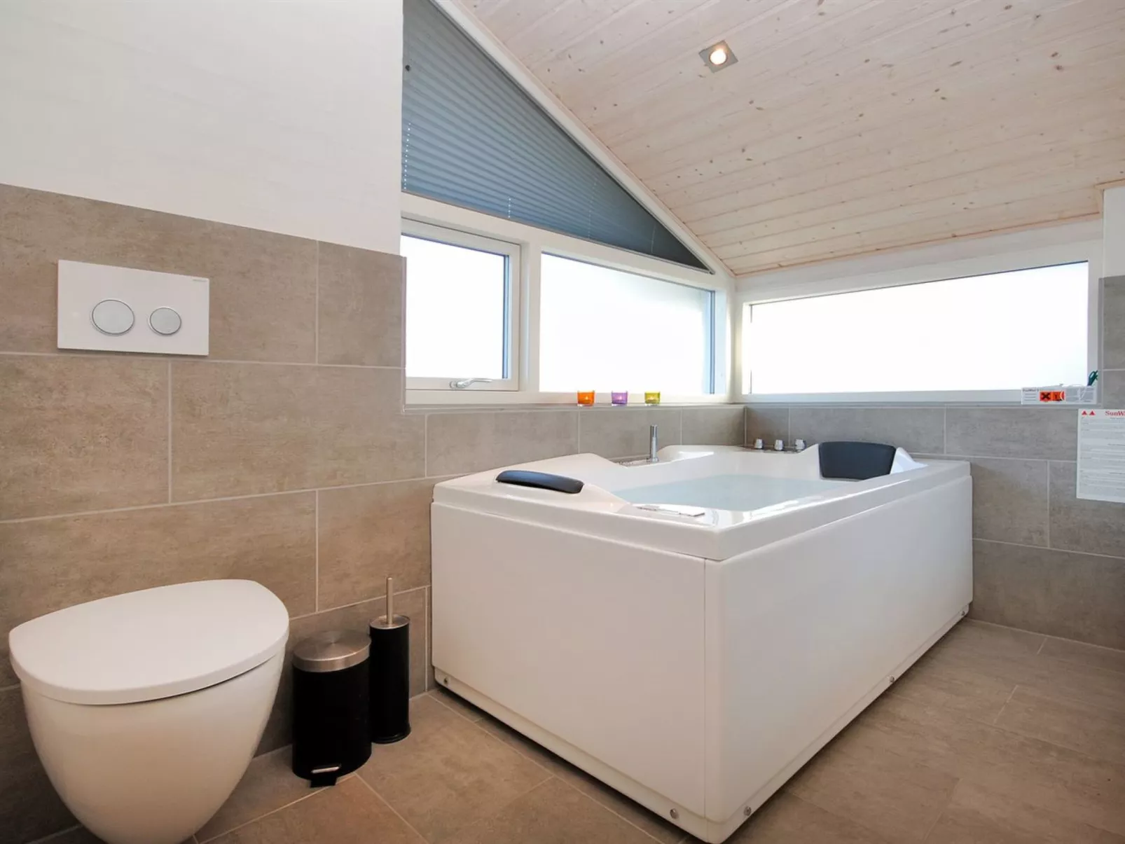 "Arisa" - 100m to the fjord-Binnen