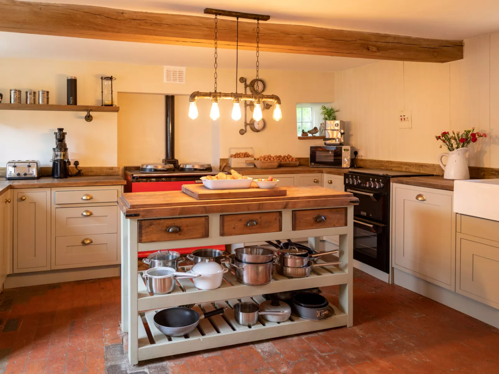 Islip Mill House - Beautiful Riverside Home-Binnen