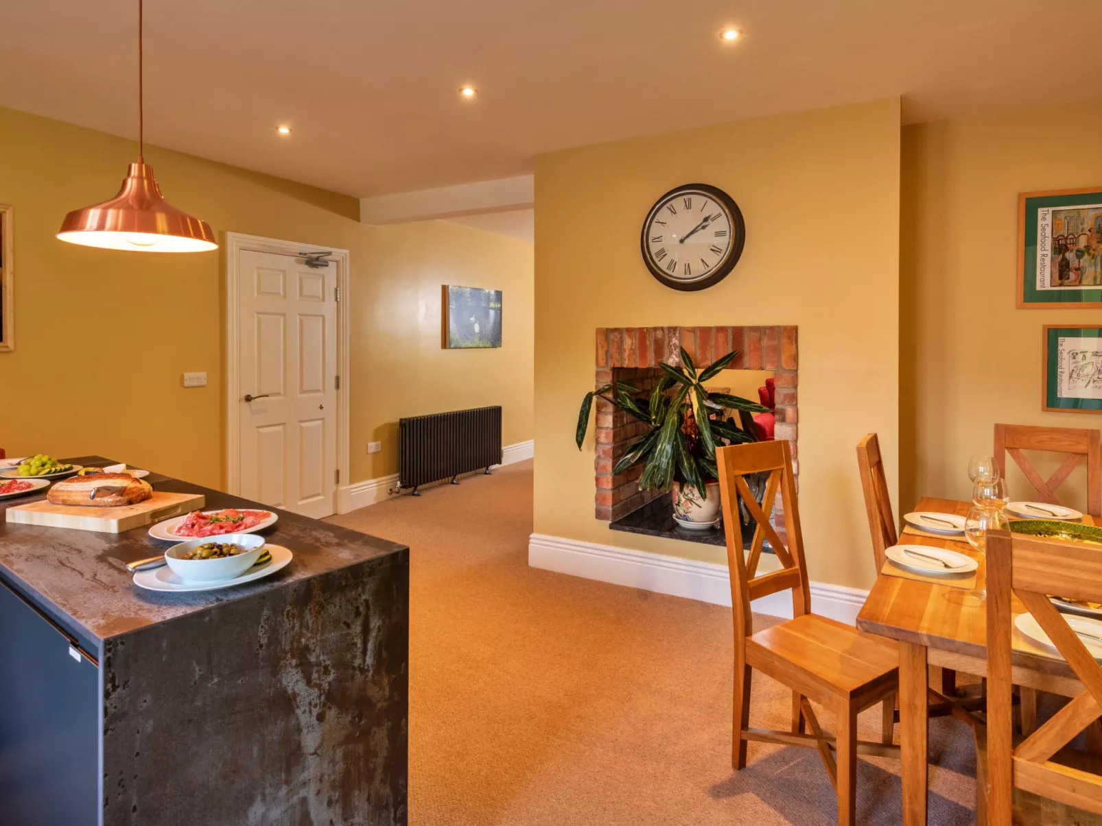 The Old Post Office Apartment 3-Binnen