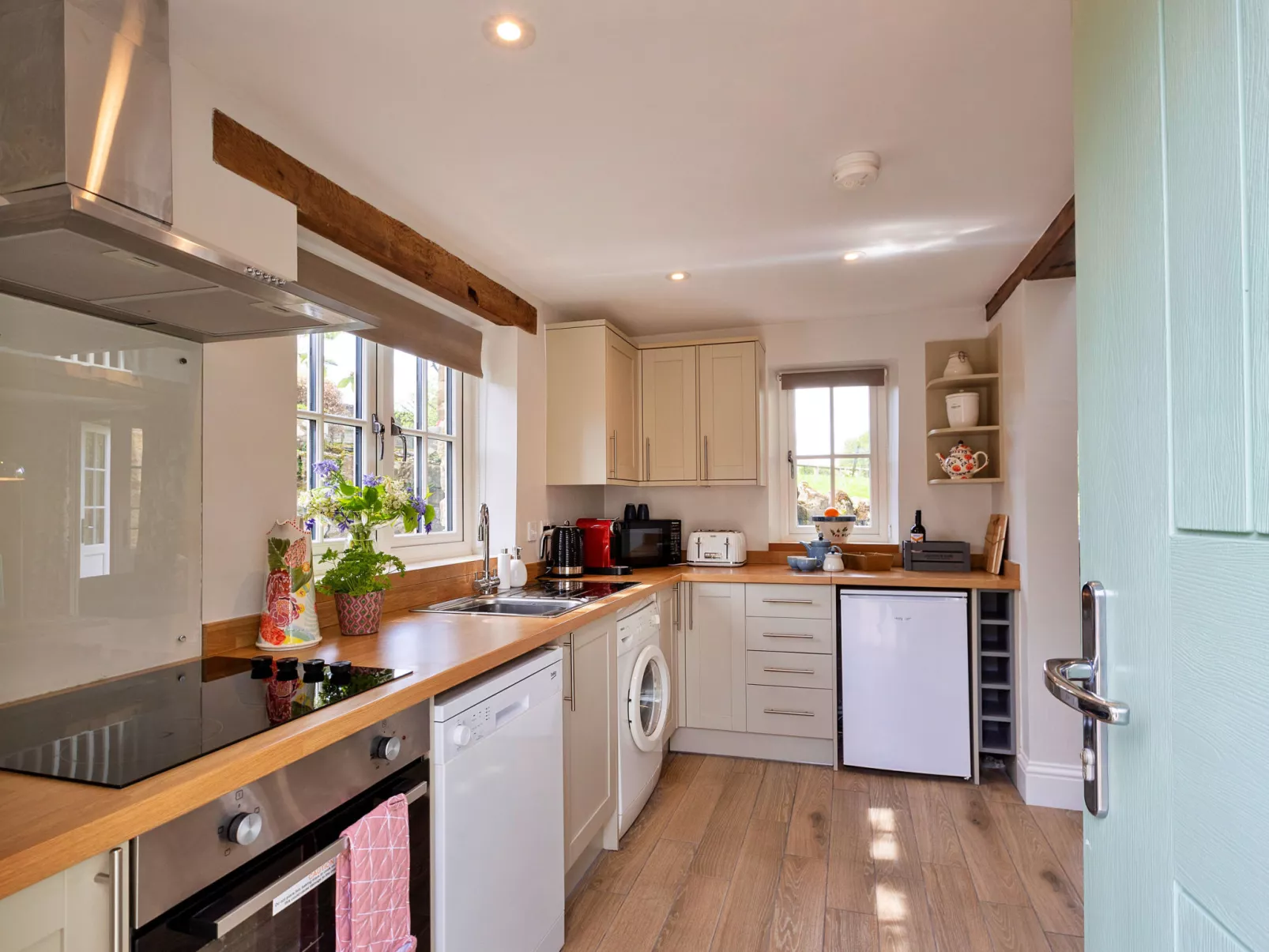 Cherry Cottage Nr Grantley Hall-Binnen