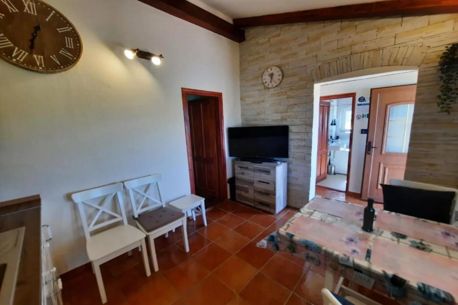 House in Nature-Binnen