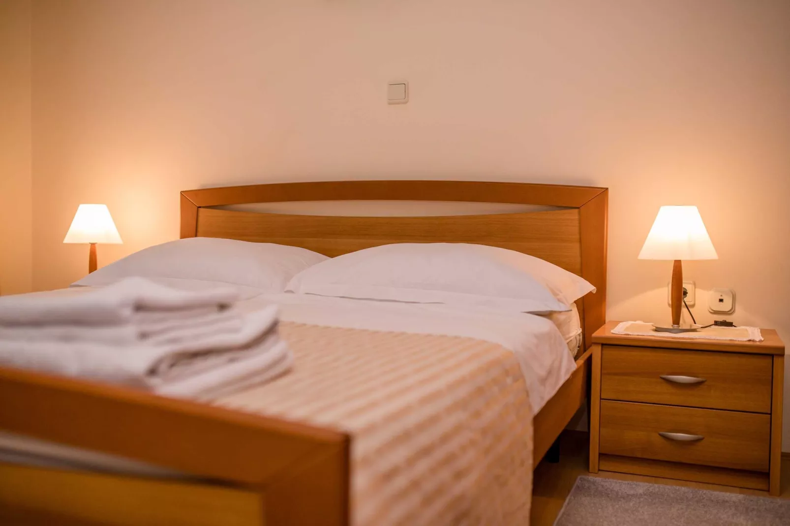 Guest House Villa Anggela - Comfort Triple room with Balcony and Sea View (Br4)-Binnen