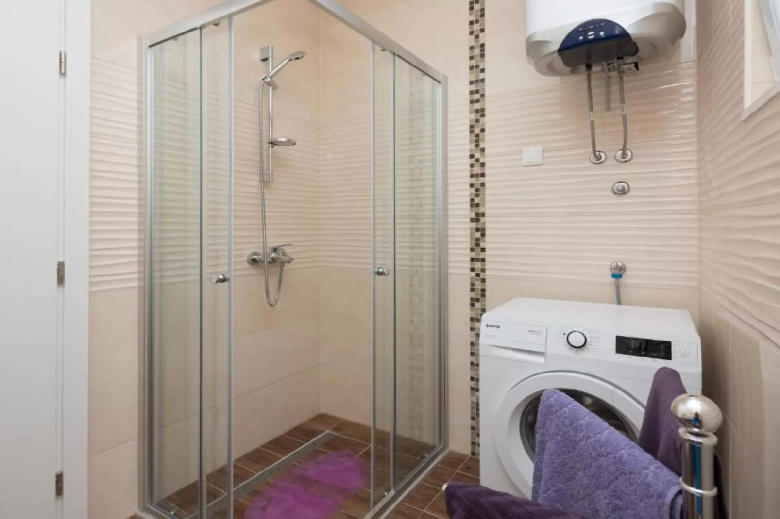 Apartment Hani 2 - Two Bedroom Apartment With Balcony And Sea View-Badkamer